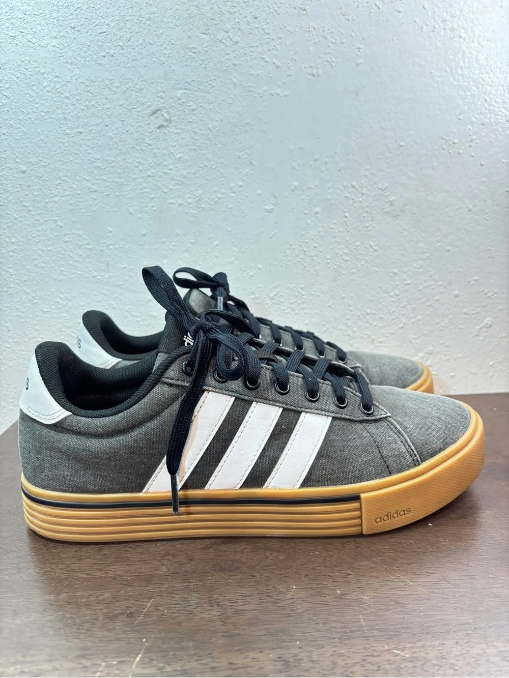 adidas signature three size